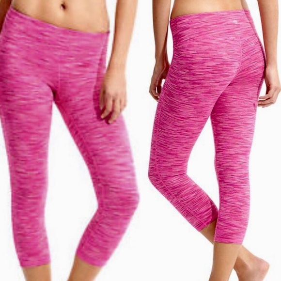 Athleta Pants - Athleta Pink Chaturanga Capri Crop Leggings